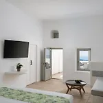 Asha Luxury Fira (Santorini)