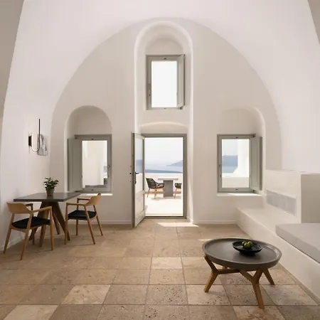 Asha Luxury Hotel Firá