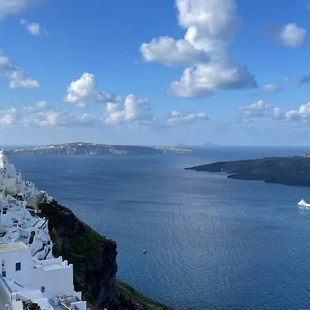 Asha Luxury 4* Fira (Santorini)