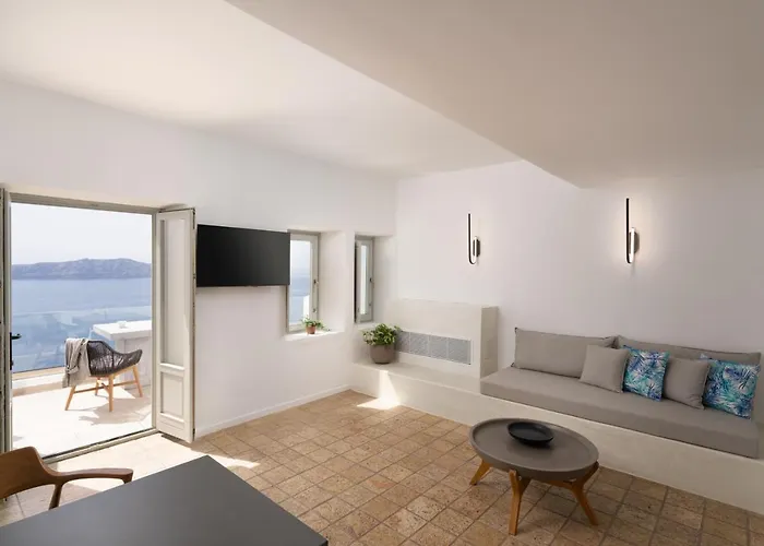 Asha Luxury 4* Fira (Santorini)